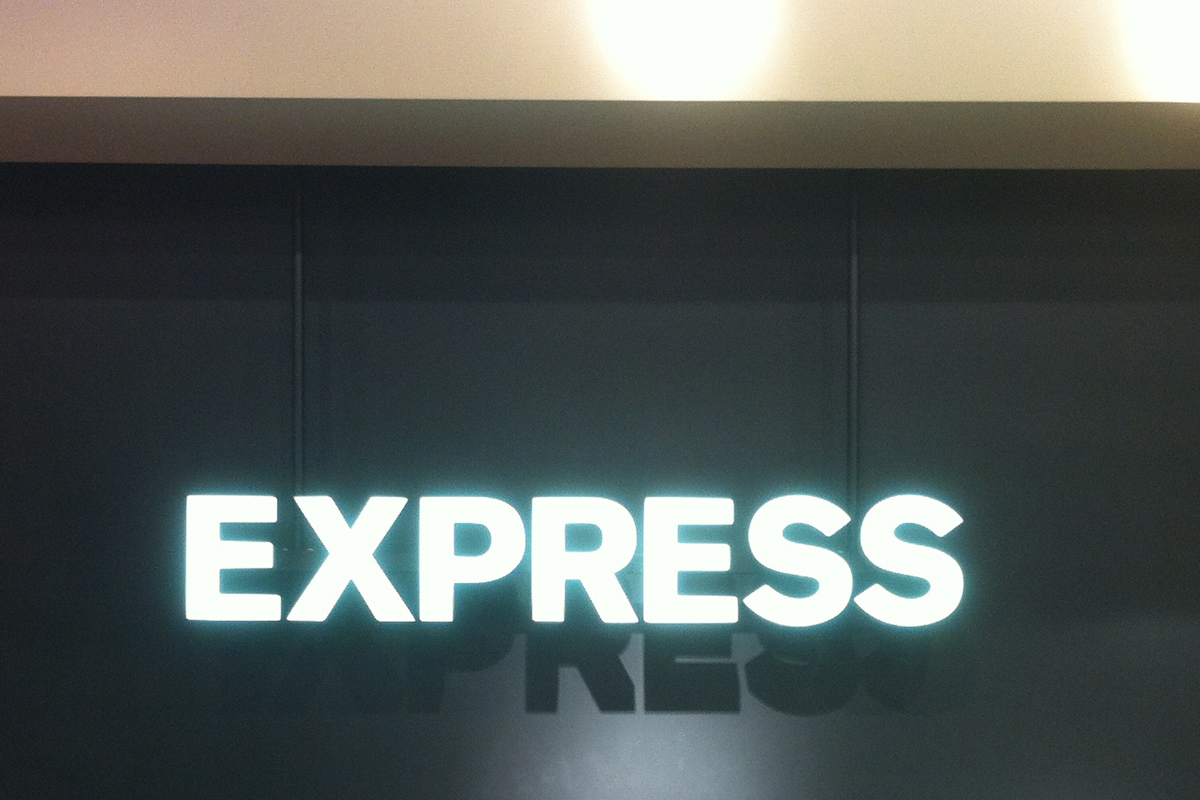 Express Interior 02